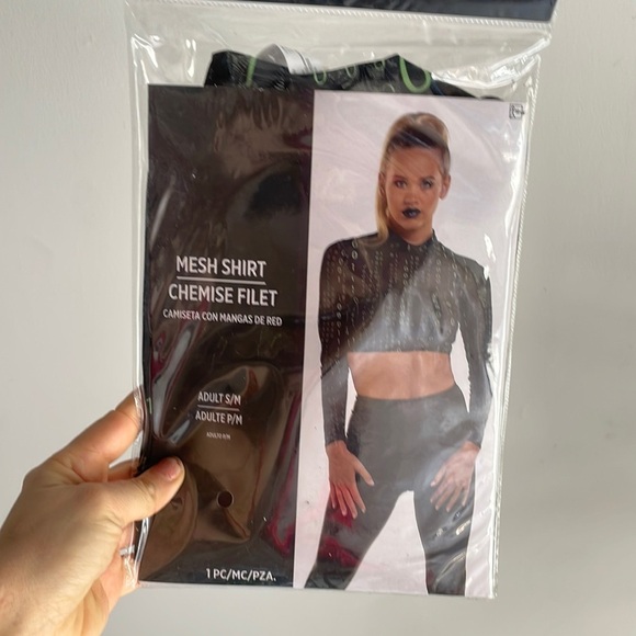 Tops - mesh shirt new Womans